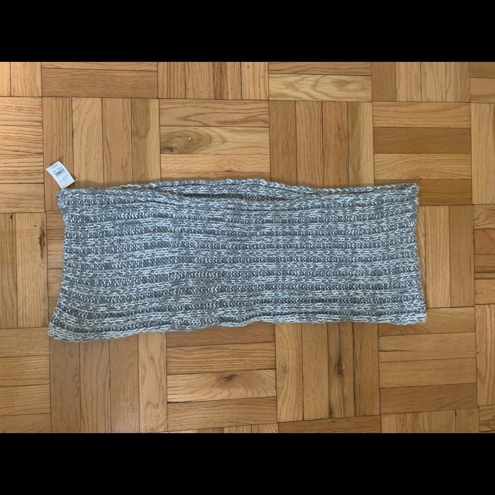 Loft loop scarf